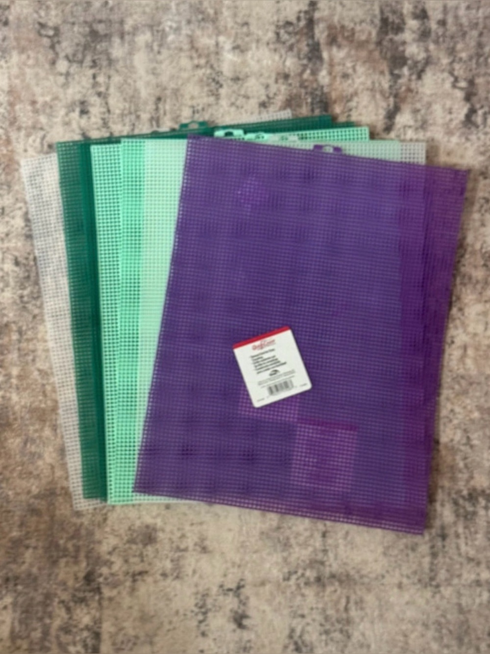 DARICE PLASTIC CANVASES